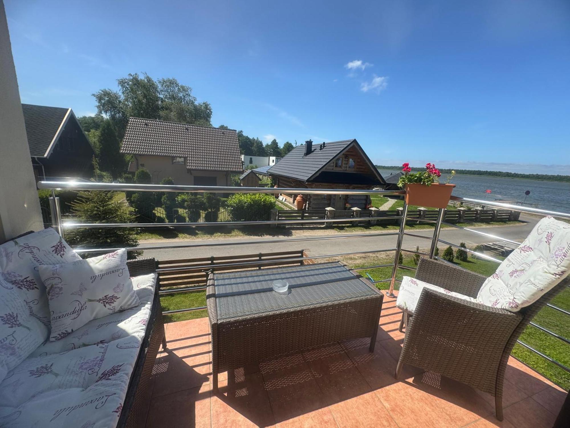 Domek Leba Nowecin Exteriér fotografie
